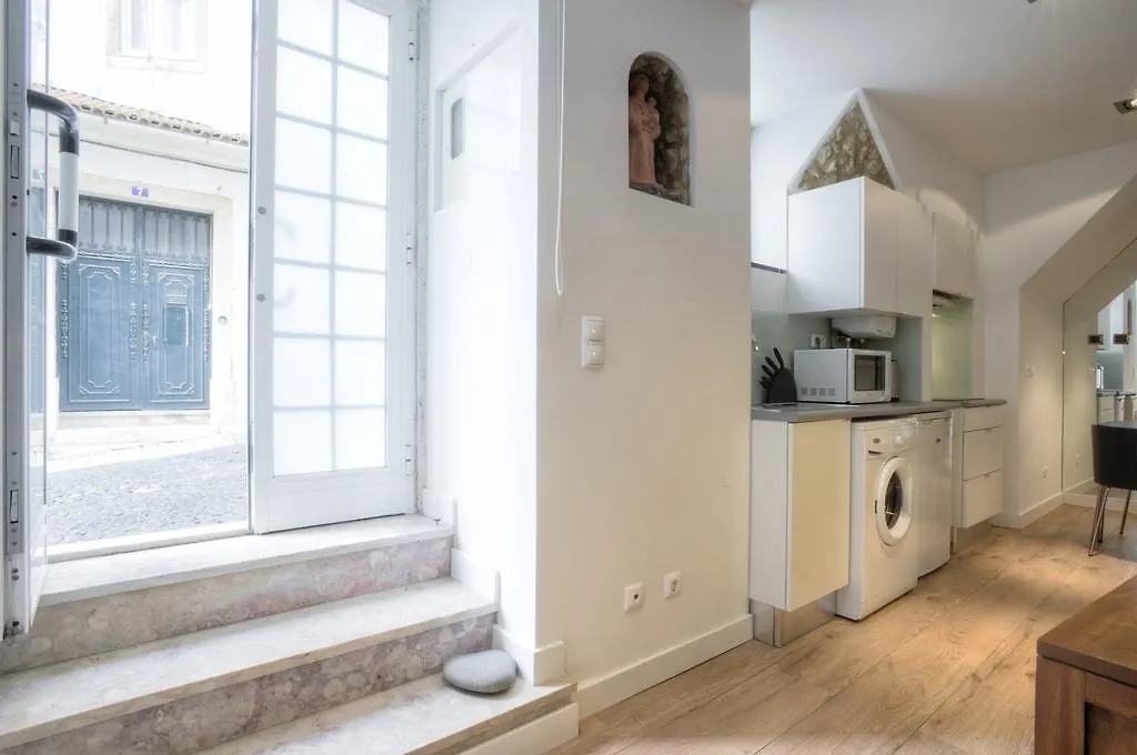 Appartamento Bmyguest - Castelo Charming Flat Lisbona